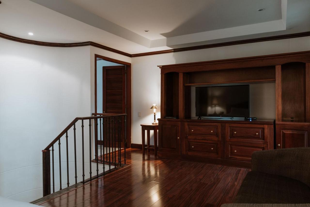 Hotel Park10 Medellin Ngoại thất bức ảnh A 3D rendering of a living room