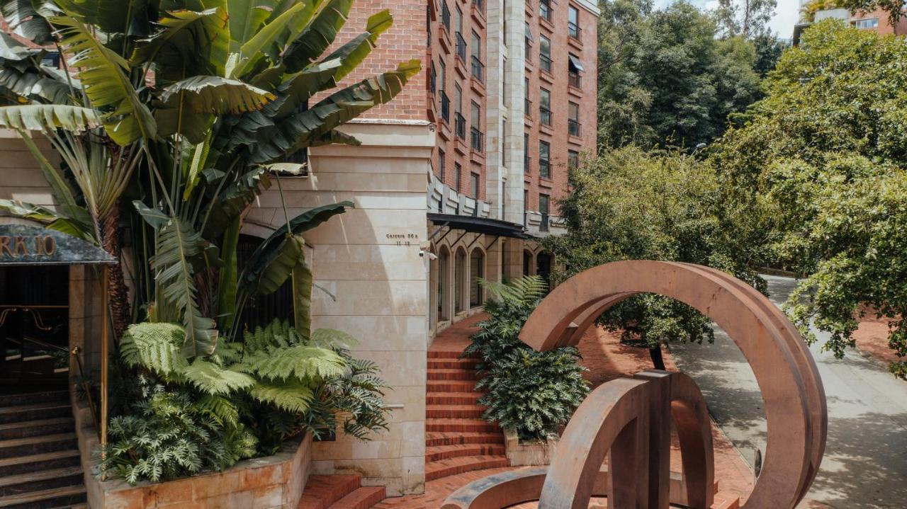 Hotel Park10 Medellin Ngoại thất bức ảnh The entrance to the hotel